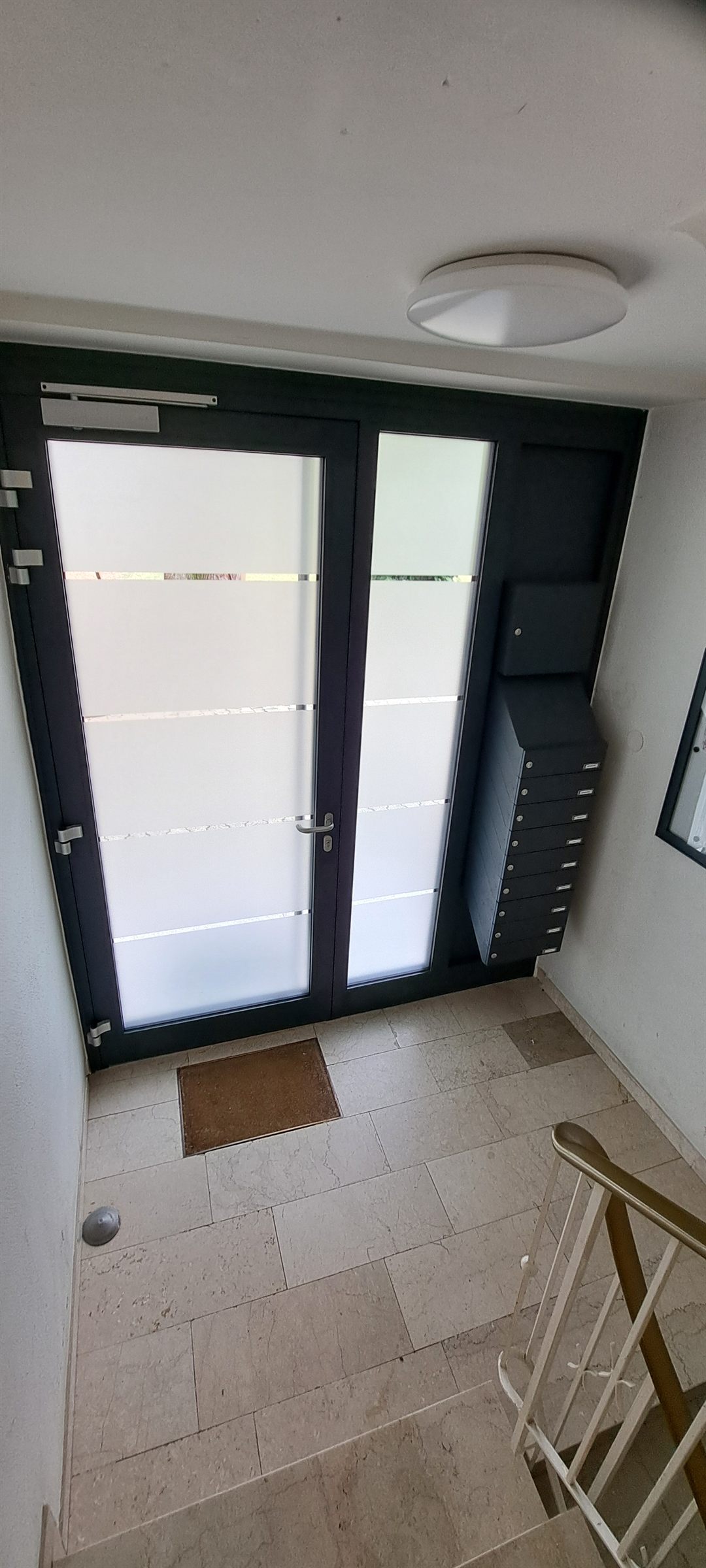 Von WEMA eingebaute Haustüranlage von innen